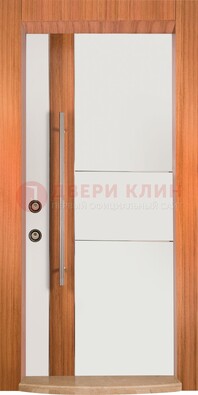 Белая входная дверь c МДФ панелью ЧД-09 в частный дом в Старой Купавне