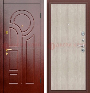 Красная металлическая дверь с МДФ панелями ДМ-368 в Старой Купавне