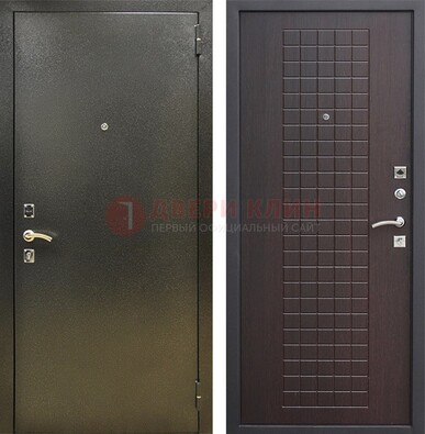 Темная железная дверь с порошковым напылением и терморазрывом МДФ Махагон ДП-286 в Старой Купавне
