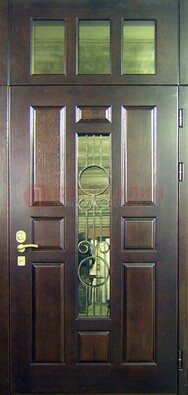 Парадная дверь со стеклянными вставками и ковкой ДПР-1 в офисное здание в Старой Купавне
