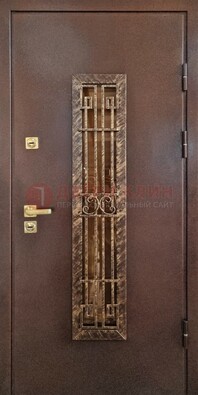 Металлическая дверь с порошковым напылением со стеклом и ковкой ДСК-110 в Старой Купавне