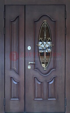 Темная металлическая дверь Винорит со стеклом и ковкой ДСК-239 в Старой Купавне