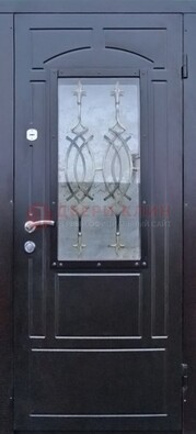 Черная уличная дверь Винорит со стеклом и ковкой ДСК-259 в Старой Купавне