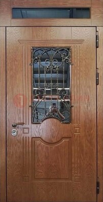Металлическая входная дверь со стеклом и ковкой для дома ДСК-96 в Старой Купавне