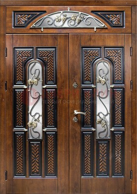 Входная двухстворчатая дверь с виноритом и ковкой ДВТ-183 в Старой Купавне