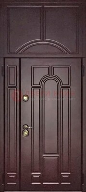 Коричневая железная дверь с виноритом и верхней фрамугой ДВТ-243 в Старой Купавне