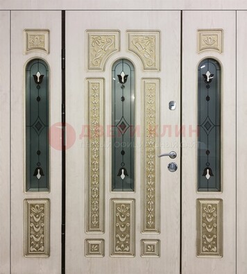 Светлая железная дверь с МДФ и витражом ВЖ-34 в Старой Купавне